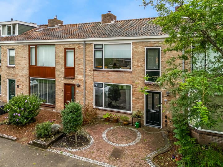 Foto 6 van Roelof Bootstraat 6