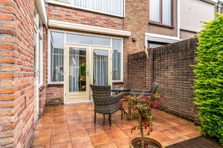 Foto 24 van Roelof Bootstraat 6