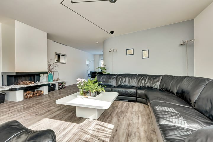 Photo 2 of Bachdreef 11