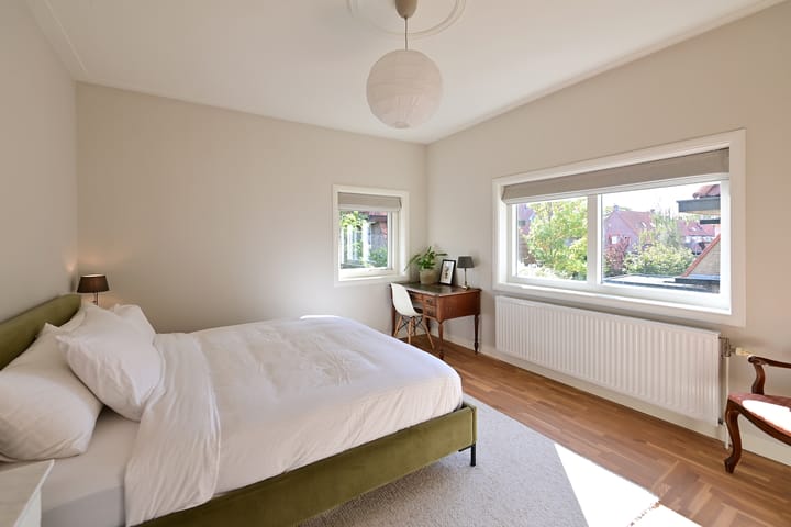 Foto 12 van Lothariuslaan 4