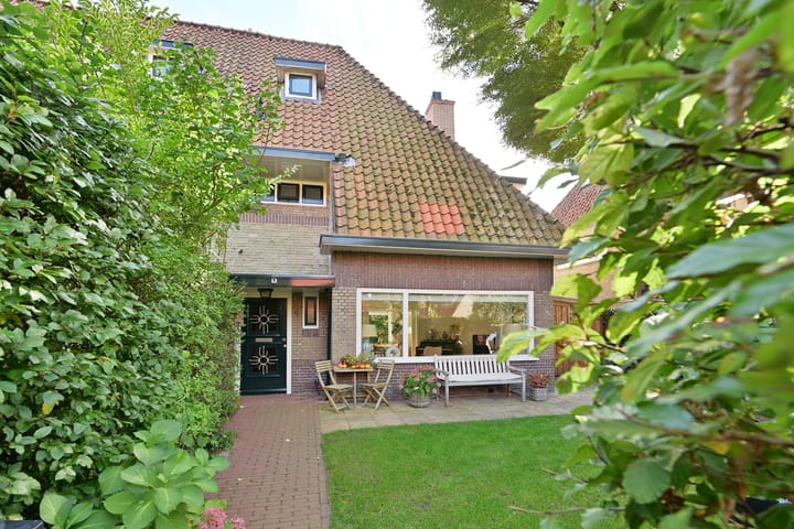 Foto 23 van Lothariuslaan 4