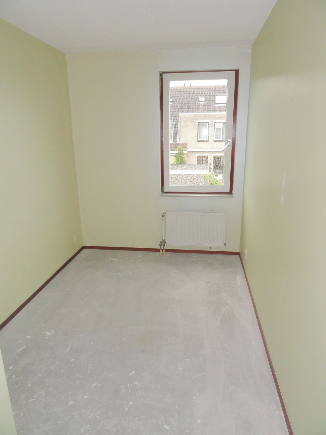 Foto 8 van Saturnusgeel 157