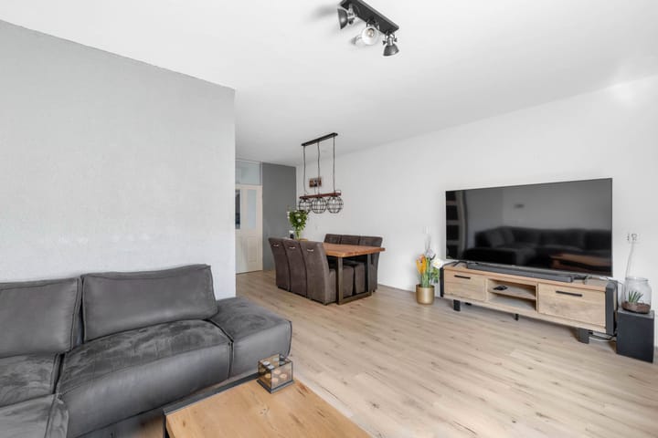 Foto 11 van Gootepad 10