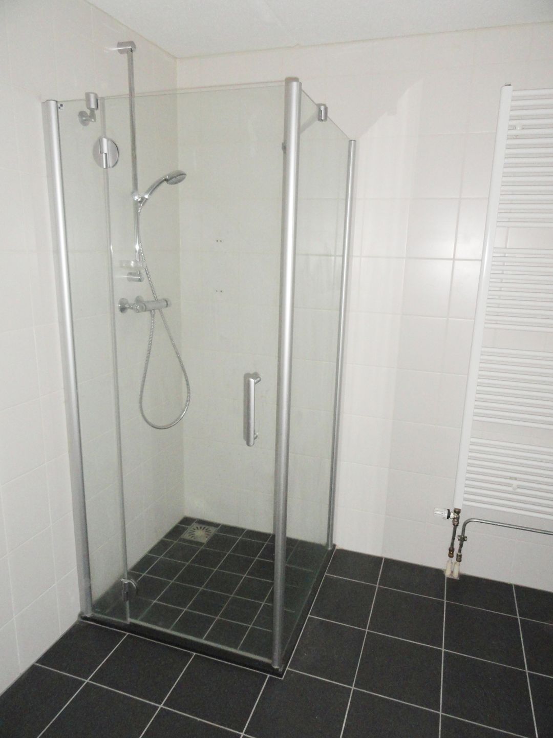 Foto 11 van Saturnusgeel 157