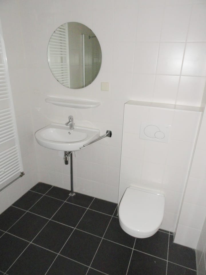 Foto 12 van Saturnusgeel 157