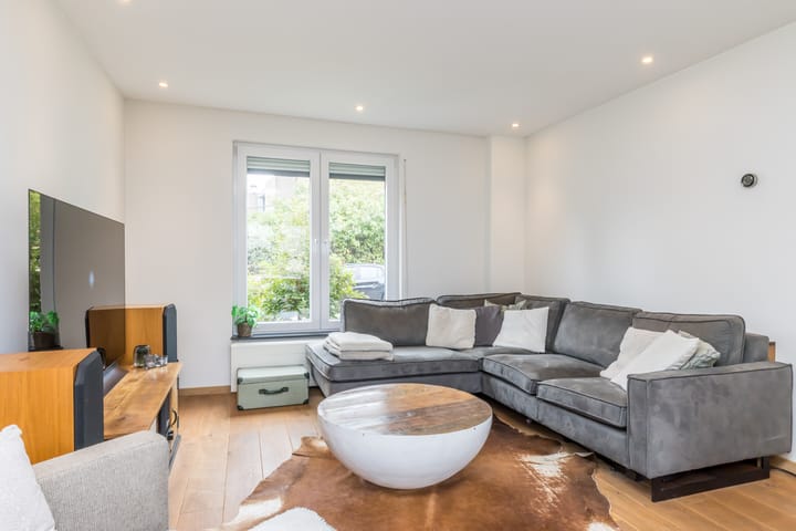 Photo 6 of Honingboomstraat 6