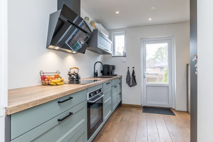 Photo 13 of Honingboomstraat 6