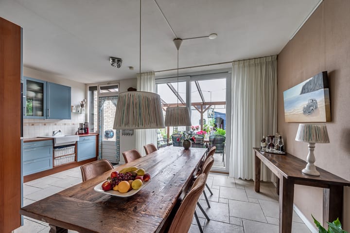 Photo 6 of Byronstraat 21