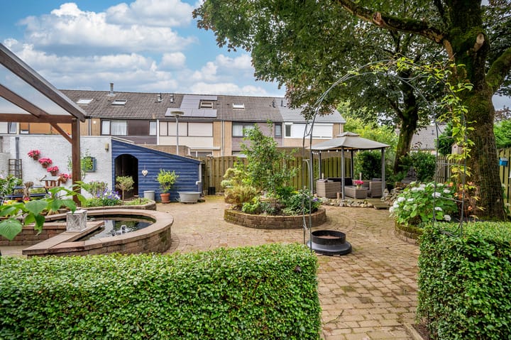 Photo 27 of Byronstraat 21