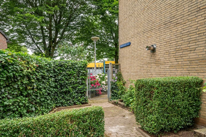 Photo 33 of Byronstraat 21