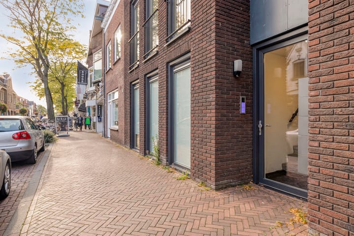 Photo 5 of Thomas a Kempisstraat 95-C