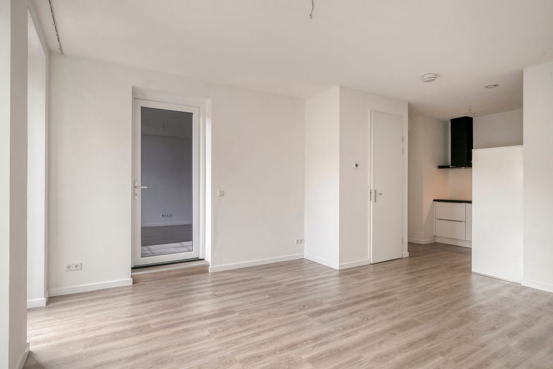 Photo 8 of Thomas a Kempisstraat 95-C