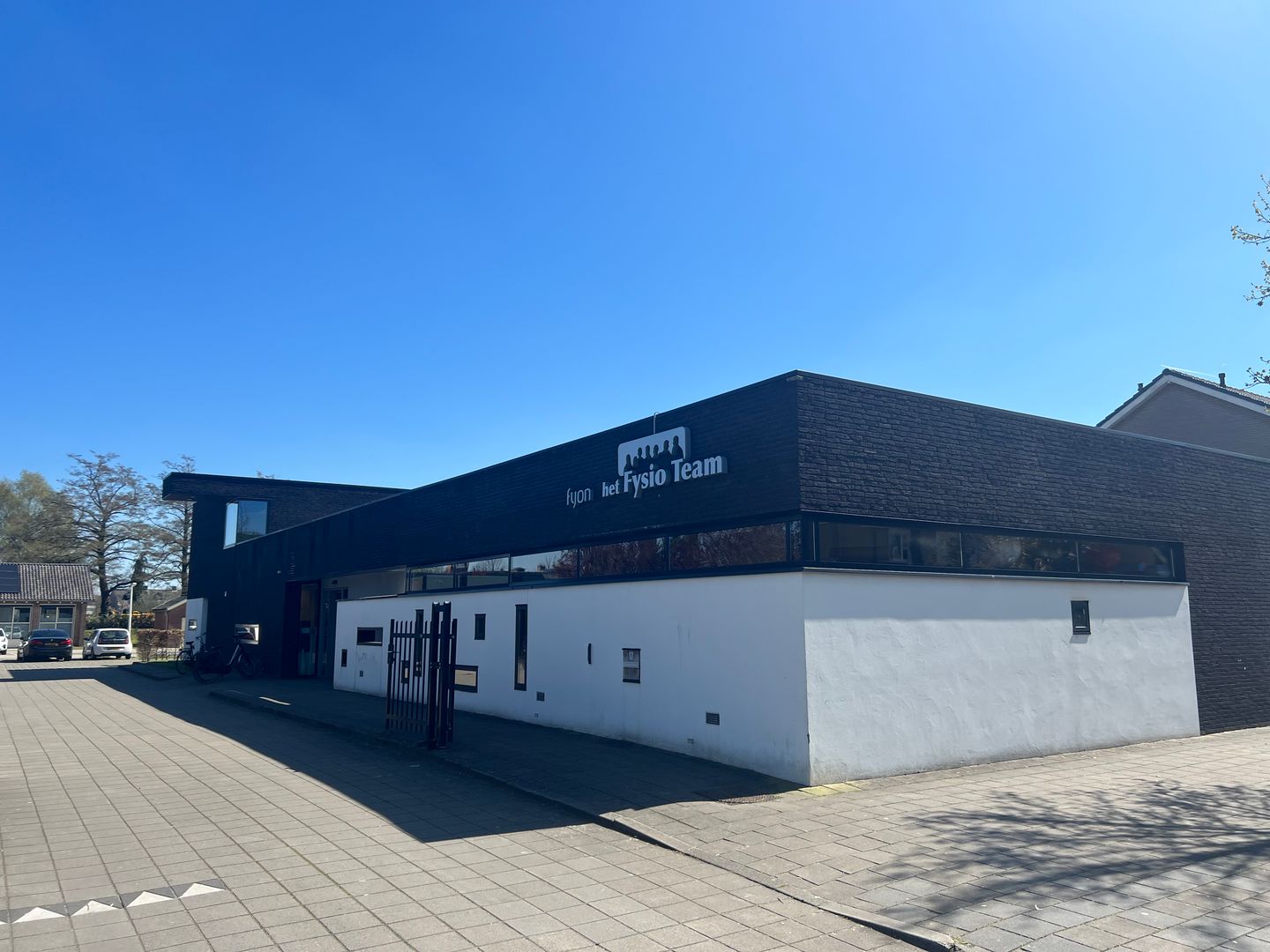 Bekijk foto 1 van Schoolstraat 17