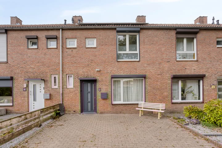 Photo 2 of Mgr. Hanssenlaan 36