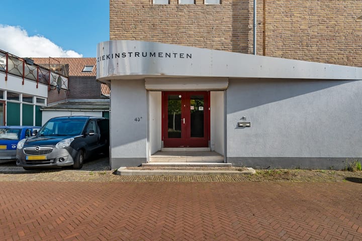 Photo 5 of Javastraat 43-A