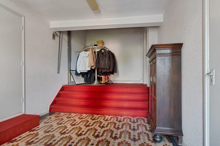 Photo 15 of Javastraat 43-A