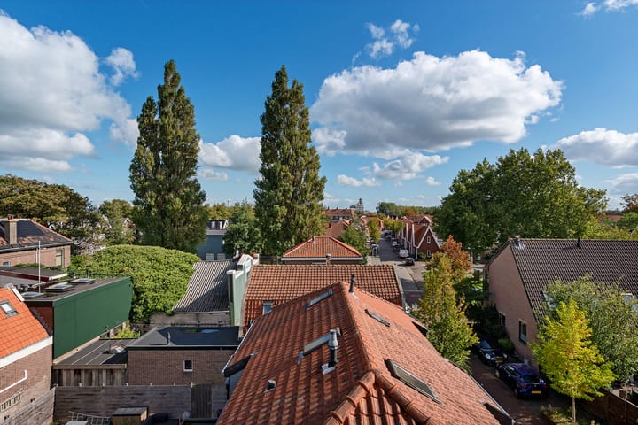 Photo 38 of Javastraat 43-A