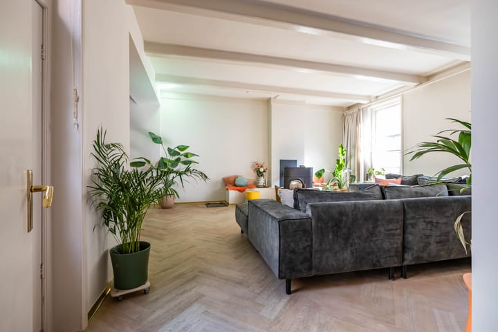 Foto 8 van Hardewikerstraat 39