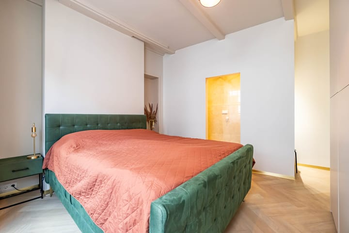 Foto 32 van Hardewikerstraat 39