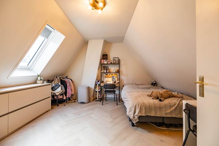 Foto 44 van Hardewikerstraat 39