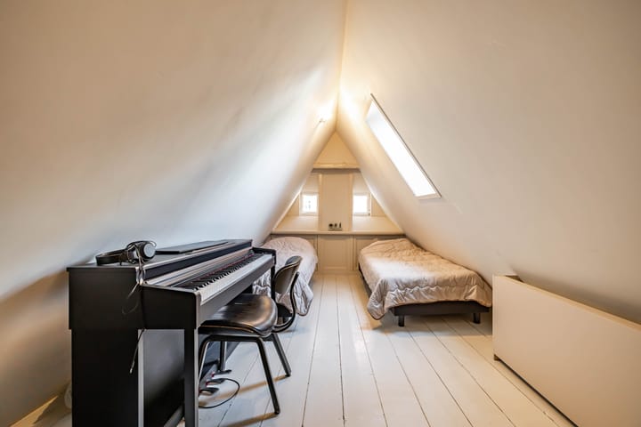 Foto 48 van Hardewikerstraat 39