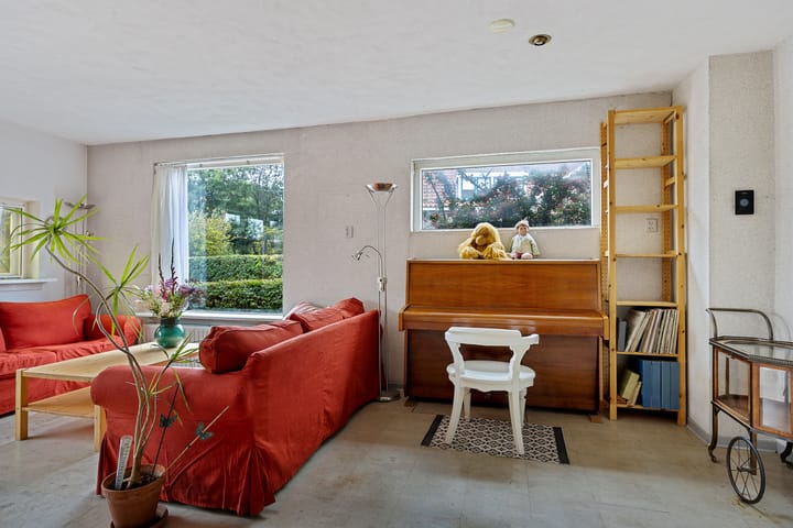 Photo 11 of Thamiswerfstraat 1