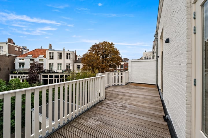 Photo 19 of Anna Paulownastraat 111-A