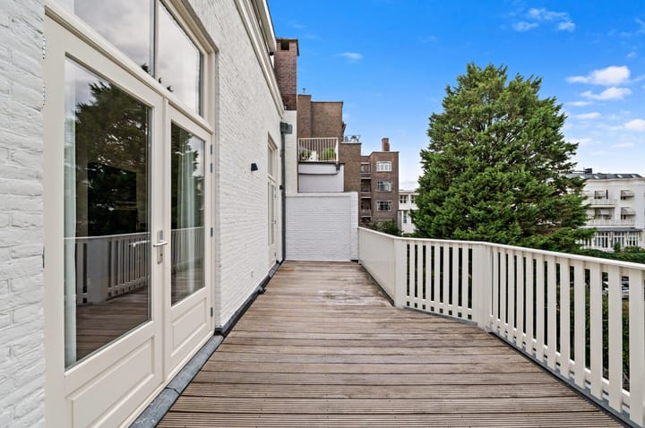 Photo 20 of Anna Paulownastraat 111-A