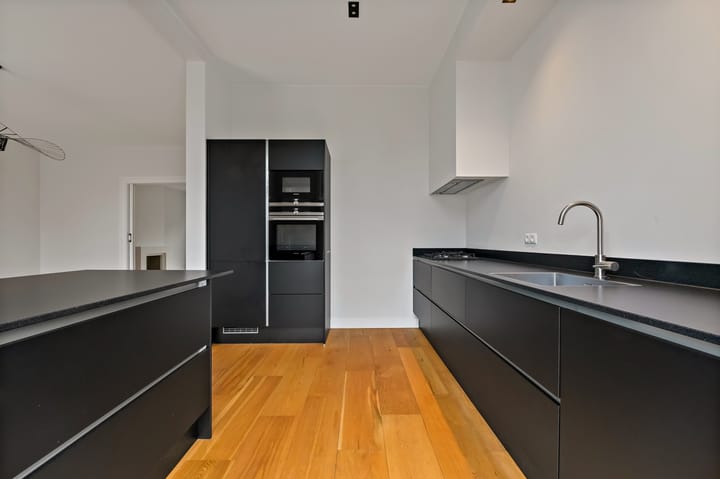 Photo 25 of Anna Paulownastraat 111-A