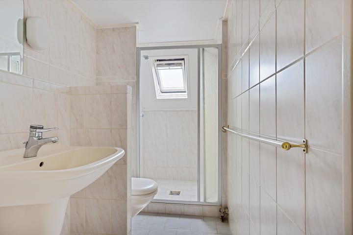 Photo 42 of Thamiswerfstraat 1