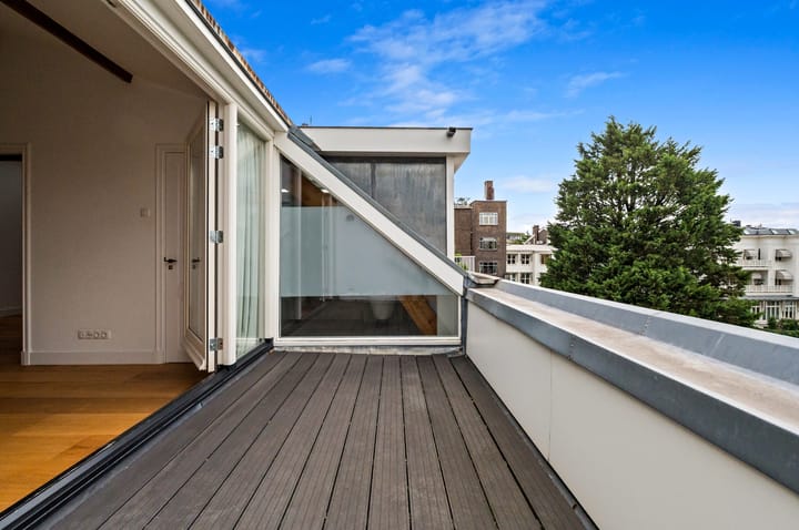 Photo 54 of Anna Paulownastraat 111-A