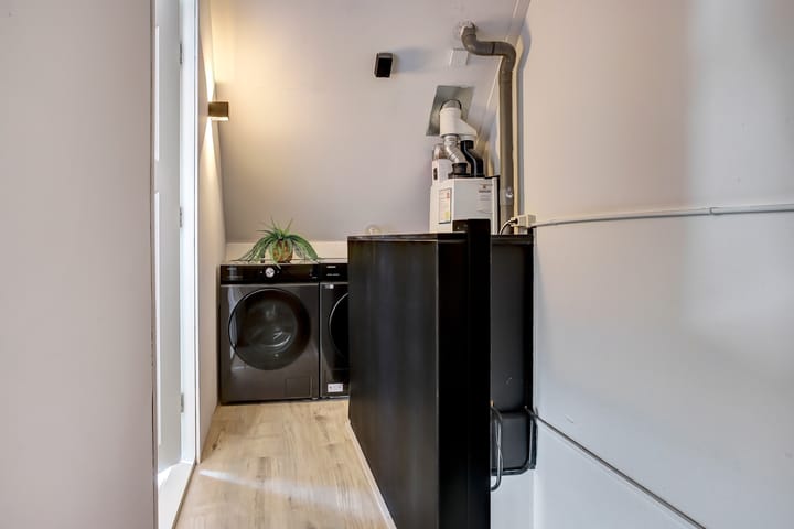 Photo 30 of Doorzwin 5105