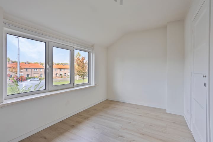 Photo 16 of St. Laurentiuslaan 43