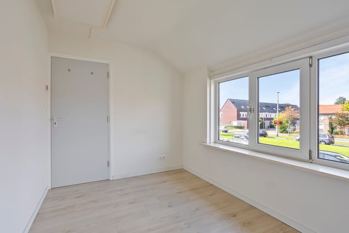 Photo 17 of St. Laurentiuslaan 43