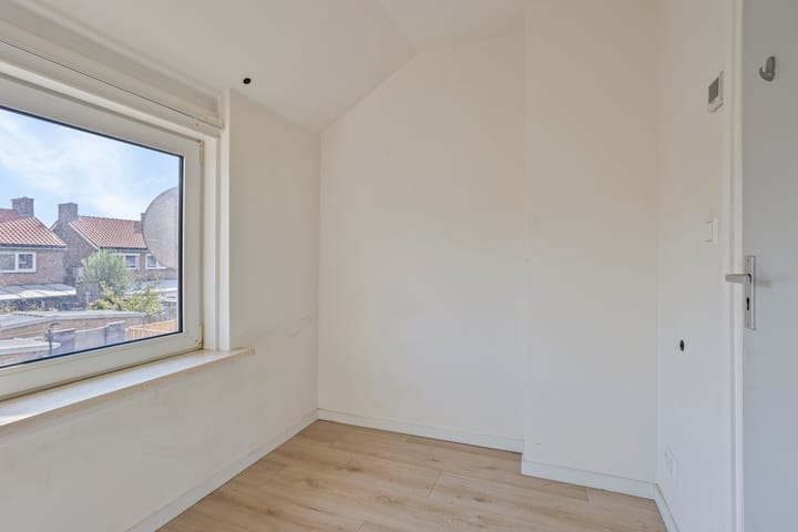 Photo 18 of St. Laurentiuslaan 43