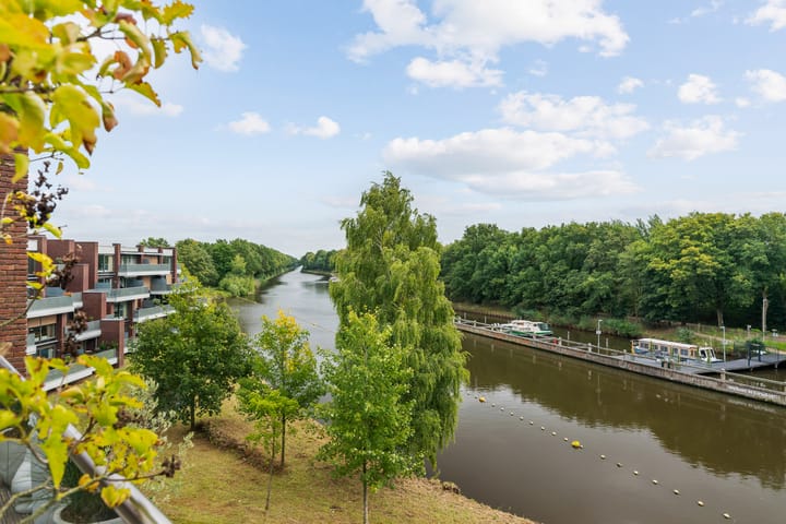 Foto 3 van Parallelweg 39