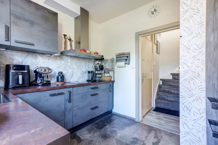 Photo 12 of van Wassenaerstraat 76-A