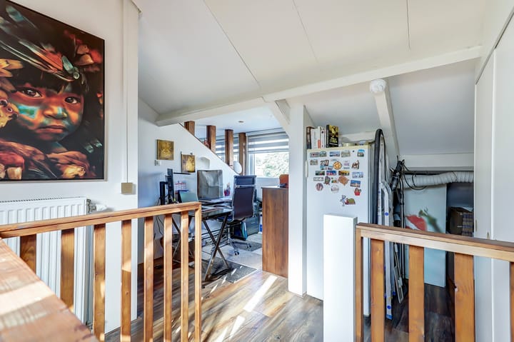 Photo 19 of van Wassenaerstraat 76-A