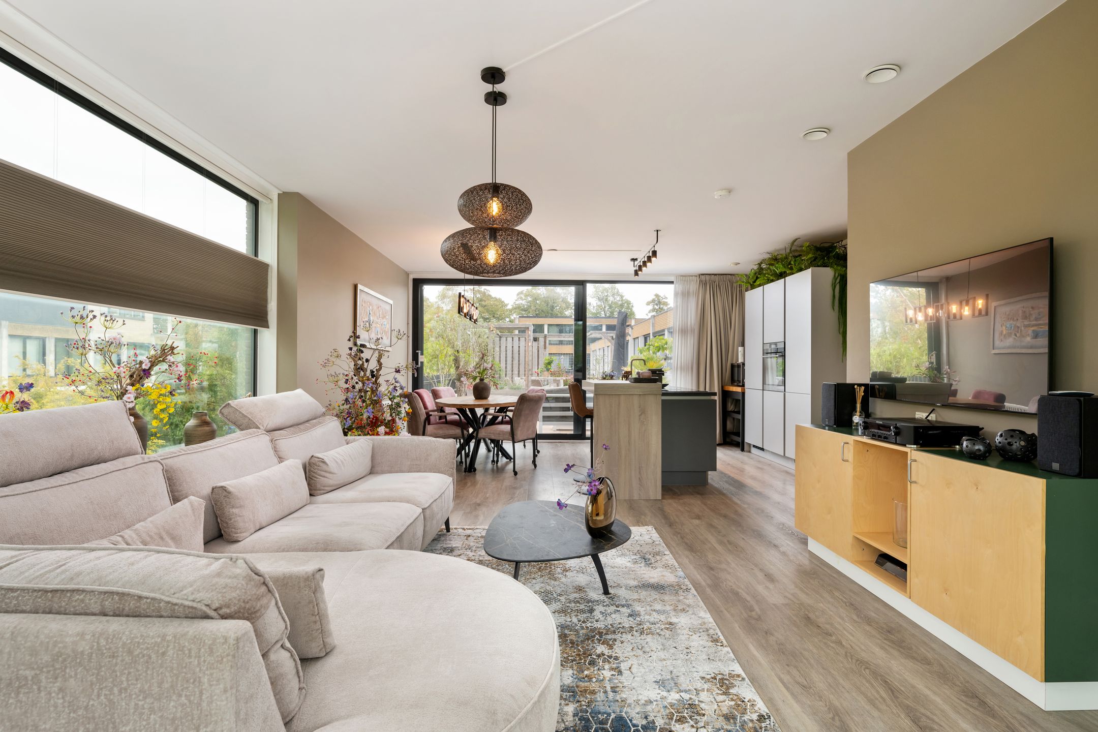 Photo 9 of Endenburg 8