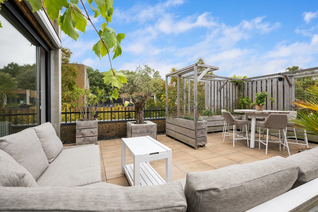 Photo 17 of Endenburg 8