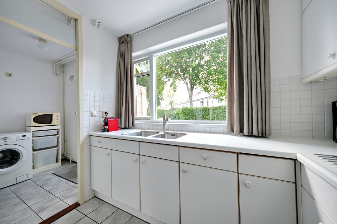 Foto 8 van Rubensstraat 12