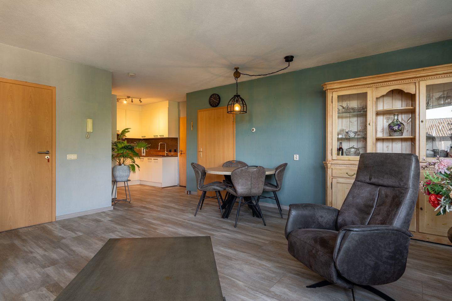 Foto 10 van Kerkraderstraat 1-F