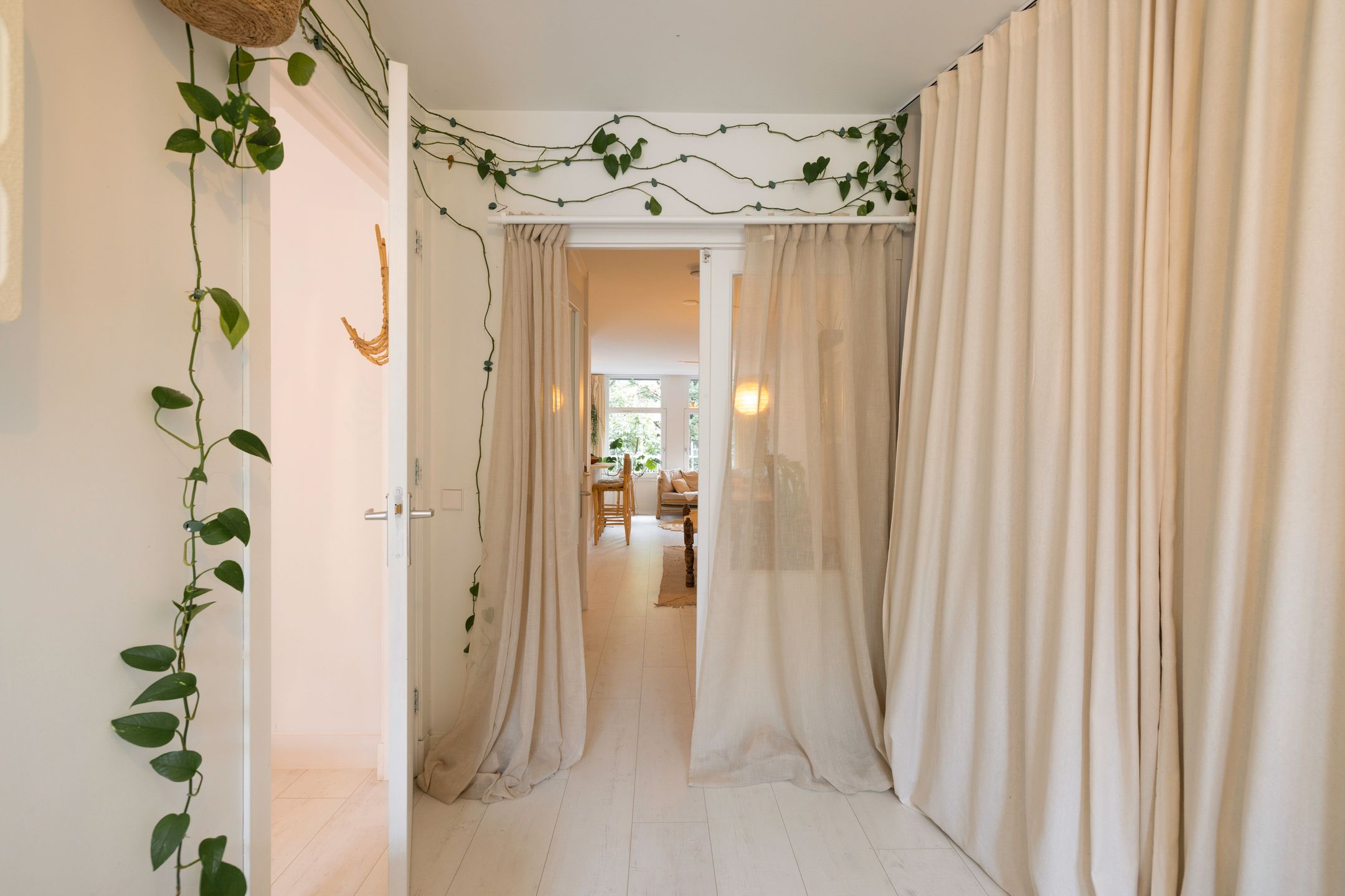 Photo 12 of Jacob van Lennepstraat 51-2