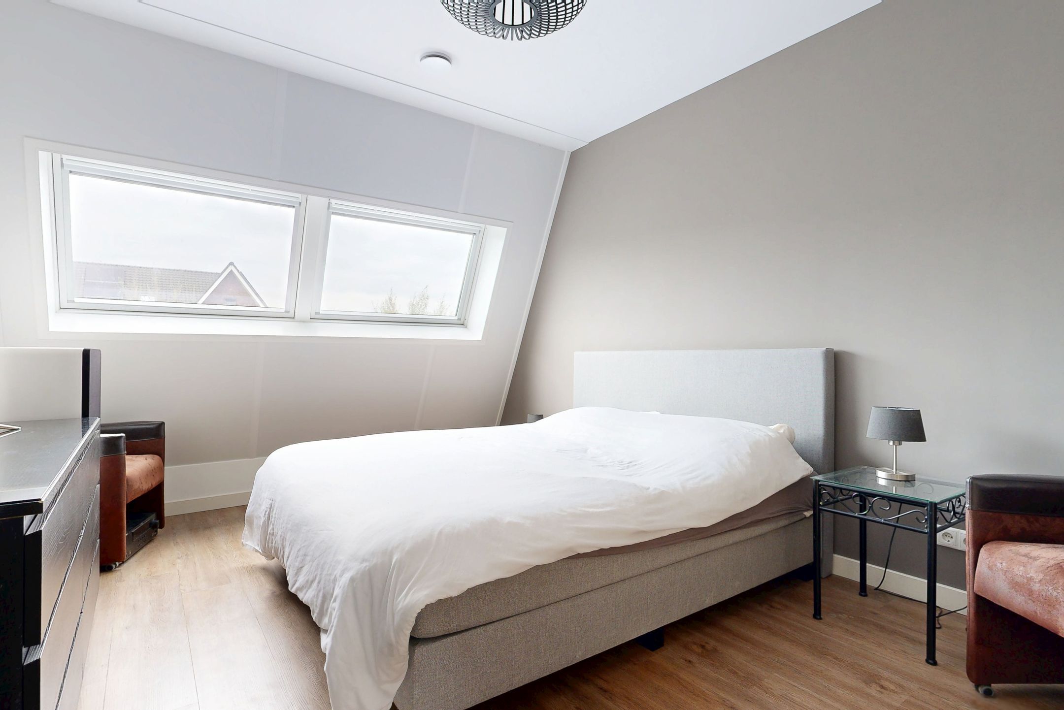 Foto 3 van Hoefsmid 8