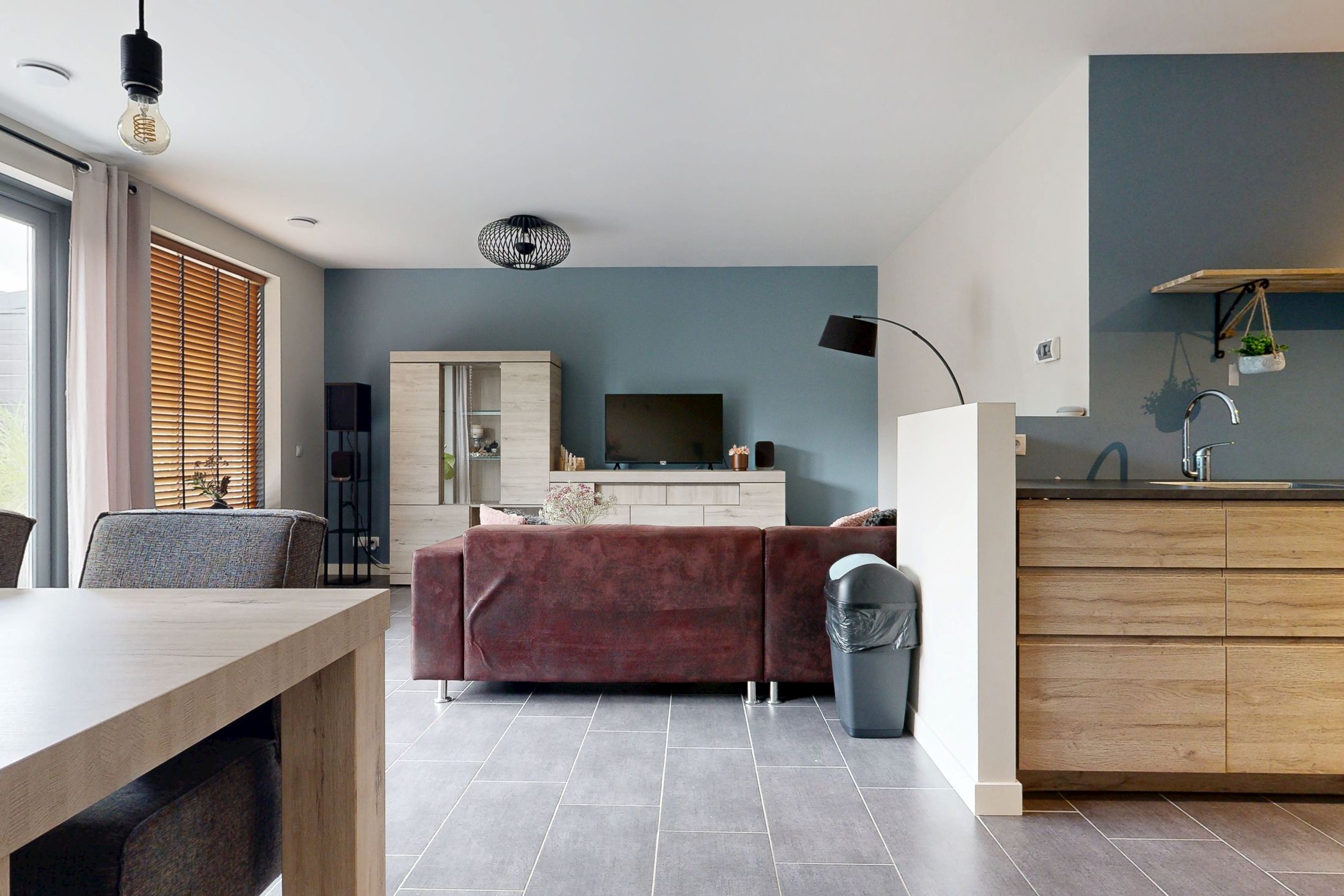 Foto 9 van Hoefsmid 8