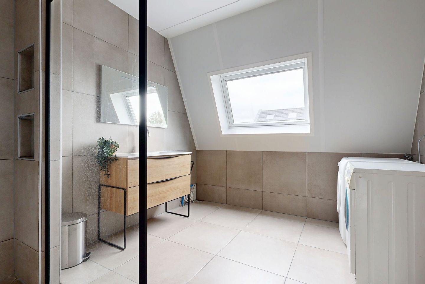 Foto 20 van Hoefsmid 8