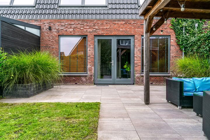 Foto 32 van Hoefsmid 8