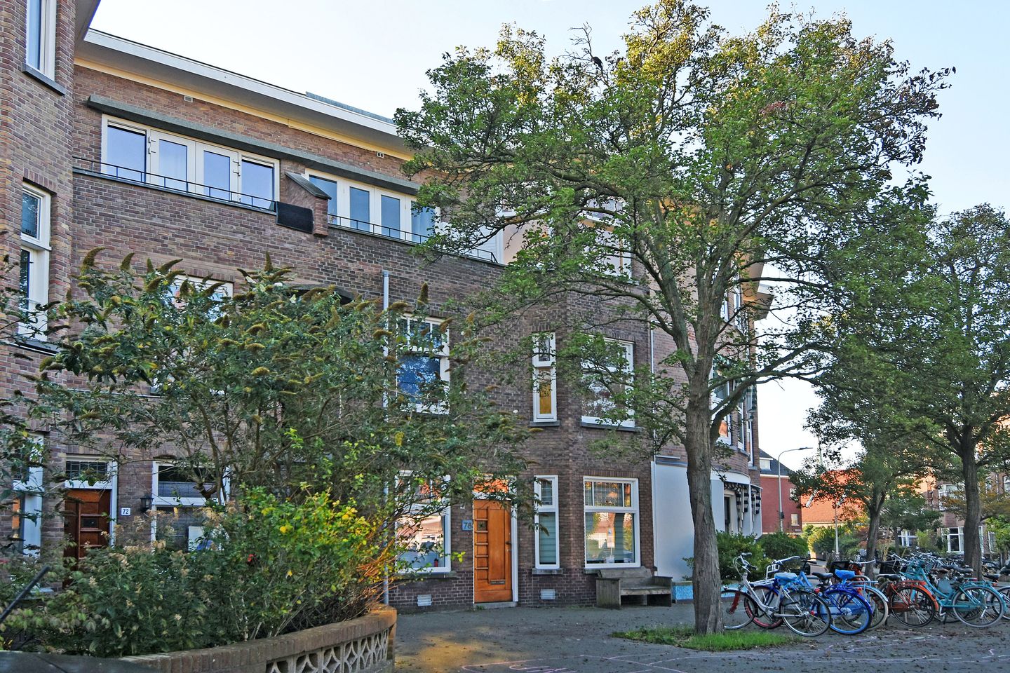 Foto 1 van Perziklaan 76
