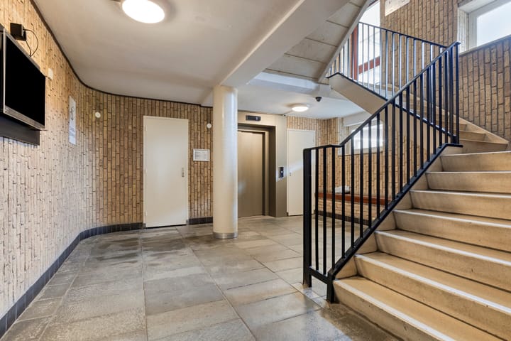 Foto 5 van Aert van Neslaan 215