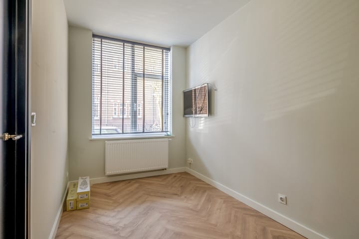 Foto 18 van Maximiliaanstraat 22-A